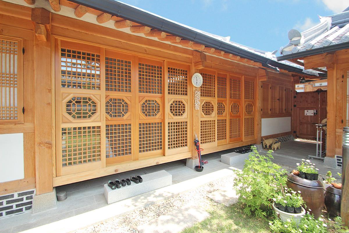 Sarangnamoo Hanok Guesthouse 全州市 エクステリア 写真