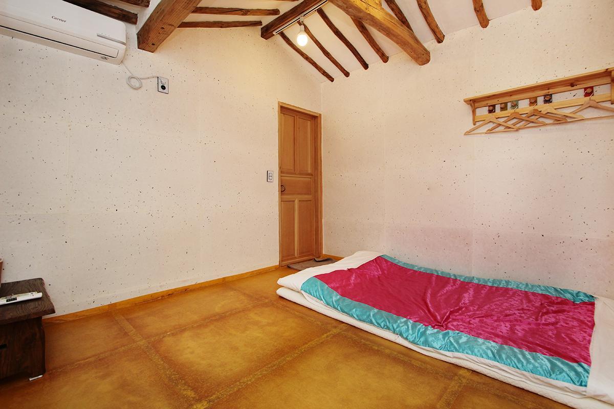 Sarangnamoo Hanok Guesthouse 全州市 エクステリア 写真