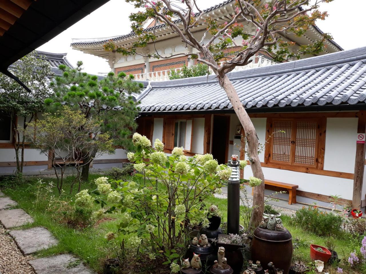 Sarangnamoo Hanok Guesthouse 全州市 エクステリア 写真