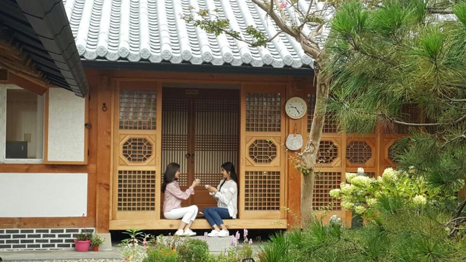 Sarangnamoo Hanok Guesthouse 全州市 エクステリア 写真