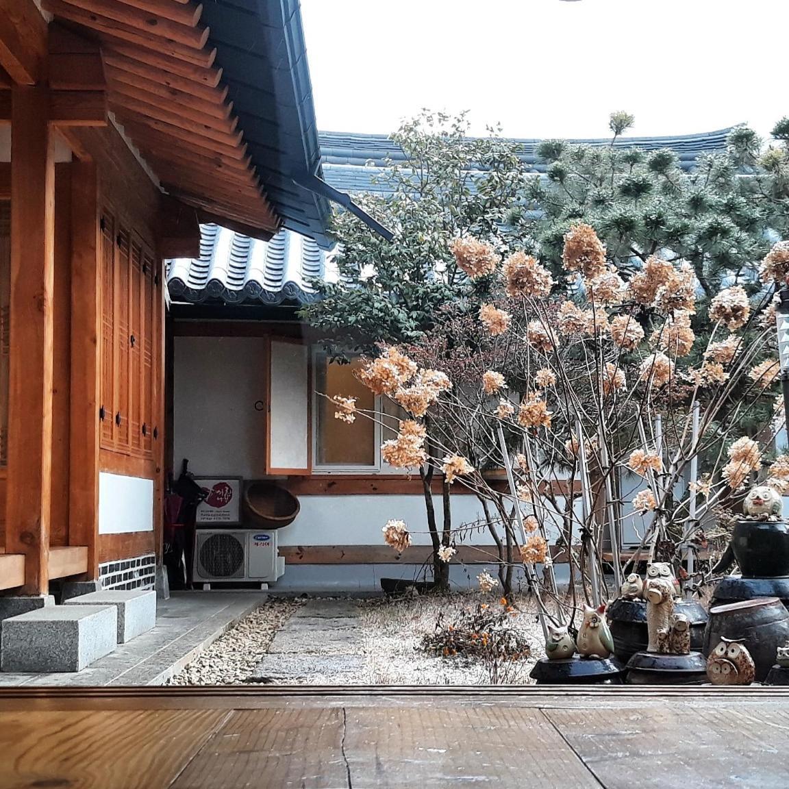 Sarangnamoo Hanok Guesthouse 全州市 エクステリア 写真