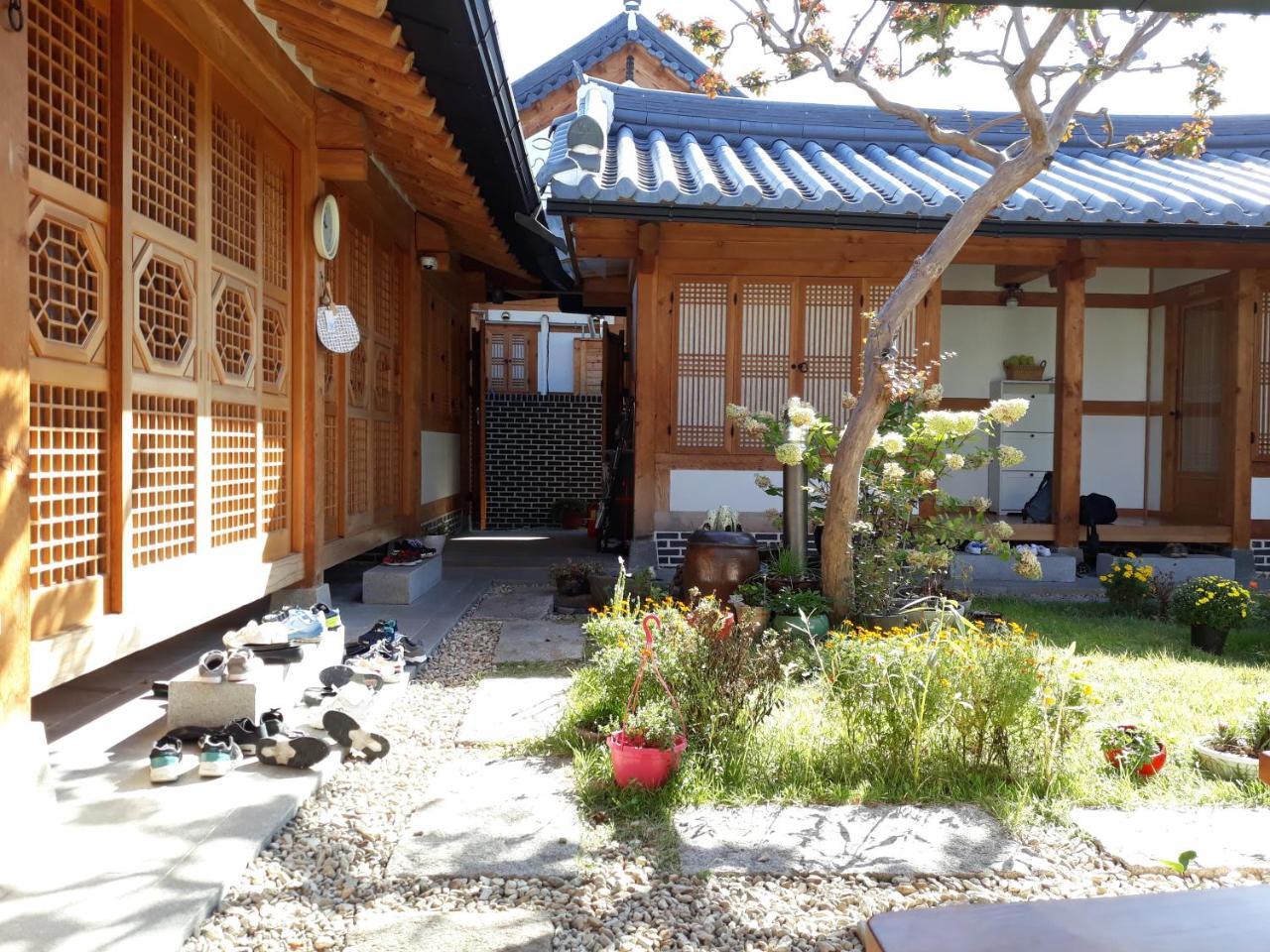 Sarangnamoo Hanok Guesthouse 全州市 エクステリア 写真