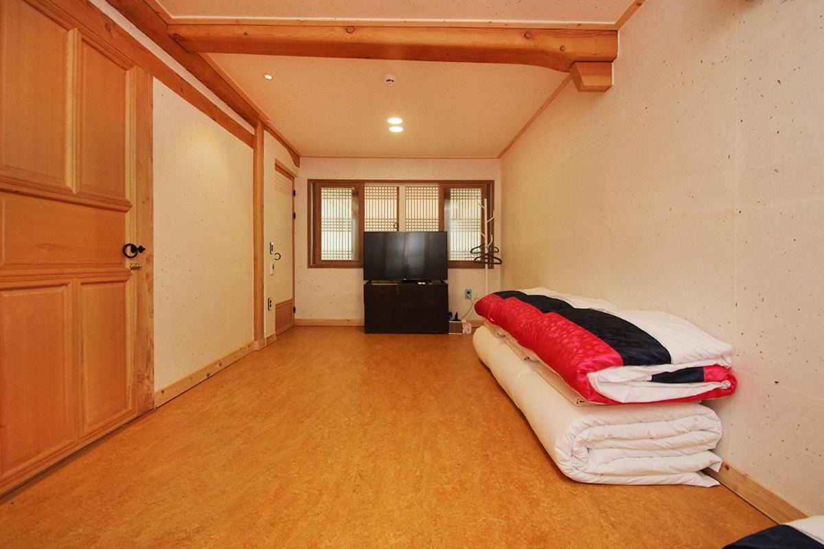 Sarangnamoo Hanok Guesthouse 全州市 エクステリア 写真